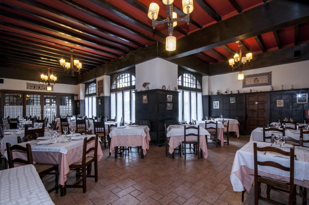 Hostal Ayestaran II Lekunberri Dış mekan fotoğraf