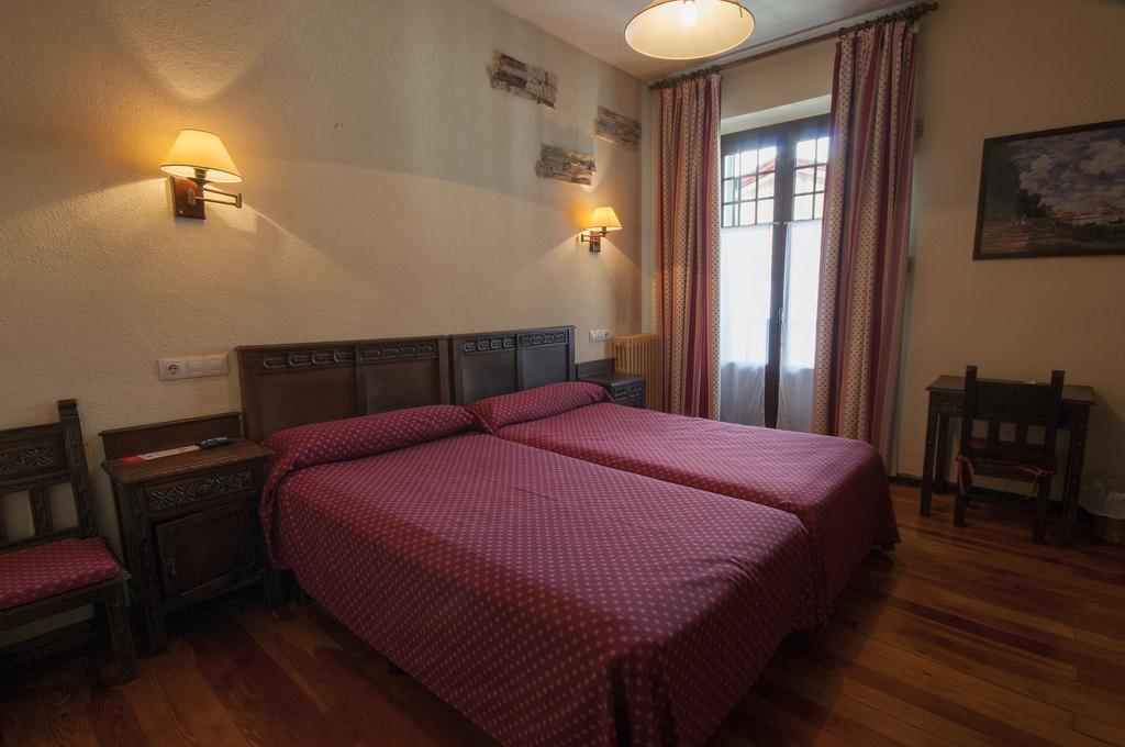 Hostal Ayestaran II Lekunberri Dış mekan fotoğraf